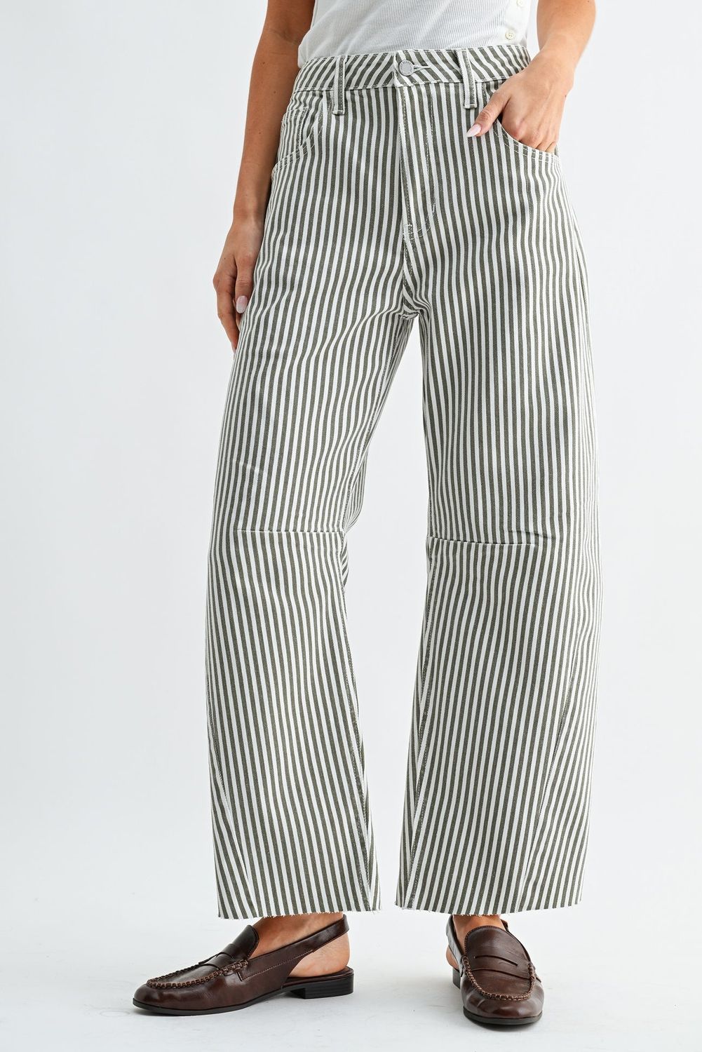 The Seamed Barrel Jean