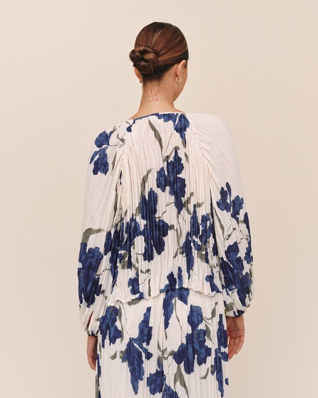 Pleated Tie Front Top