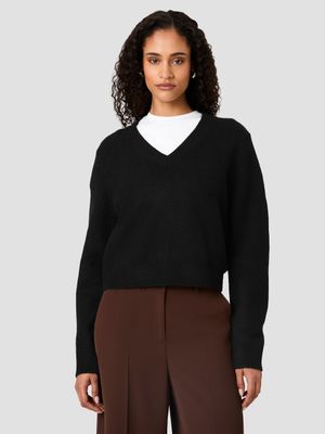 Suzie Knit V Neck Pullover