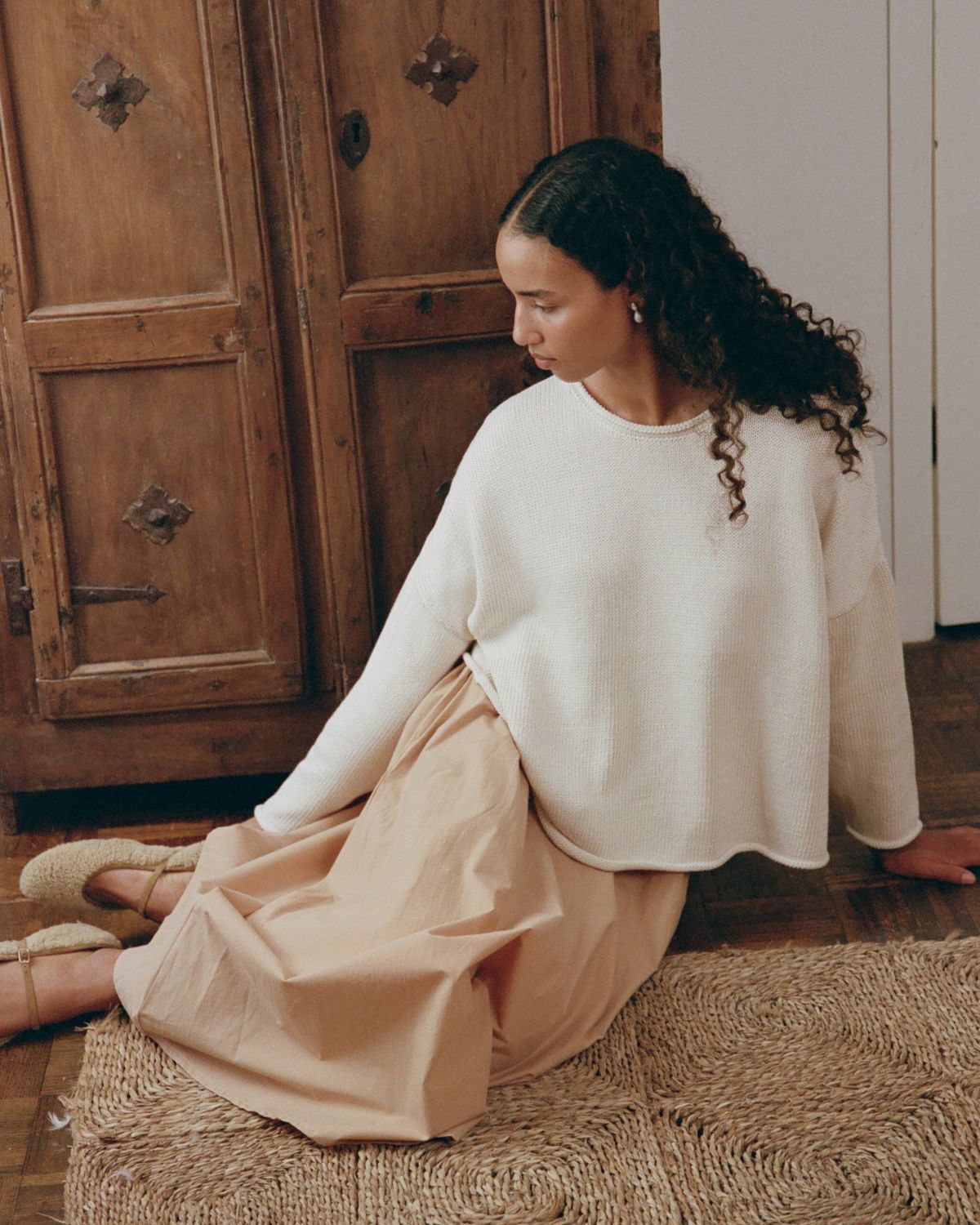 Juni Crewneck Sweater