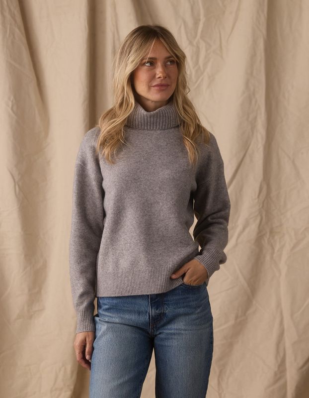 Arvada Hi-Neck Sweater