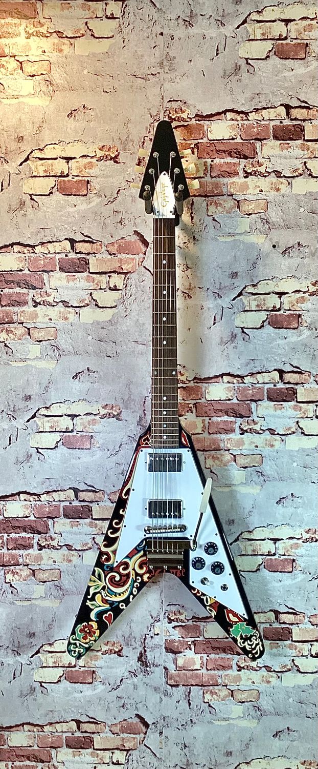 Jimi Hendrix™ &quot;Love Drops&quot; Flying V, Ebony