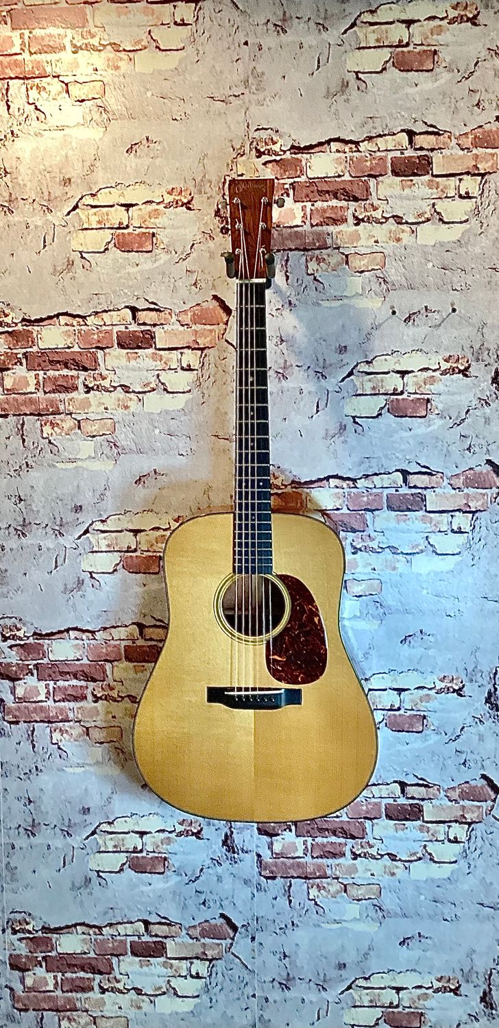 Martin D-18 1937 Authentic - 2010