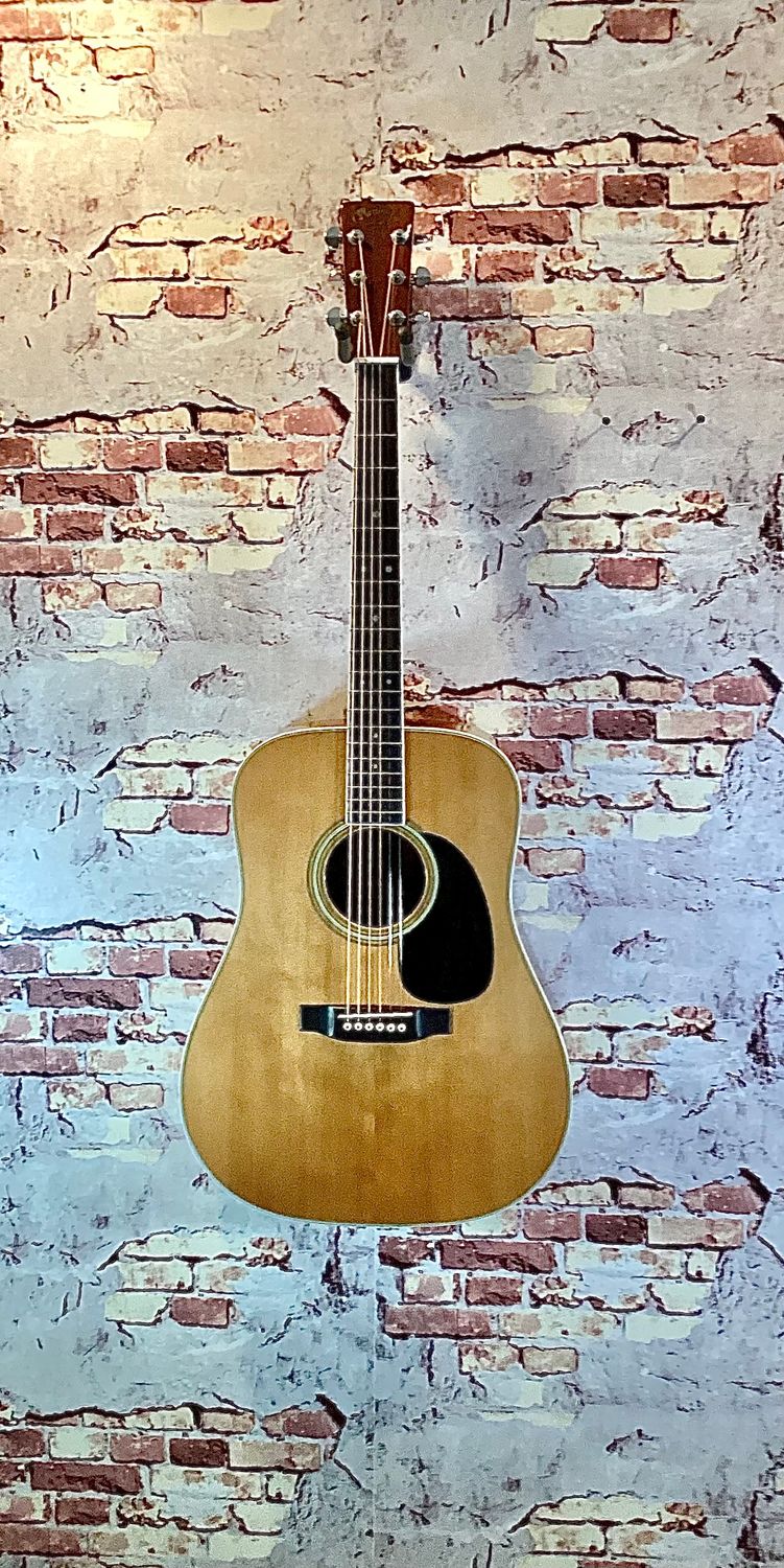 Martin D-35 - 1975