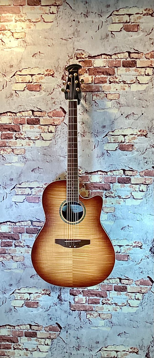 Ovation Celebrity CC28 - 2000&#39;s