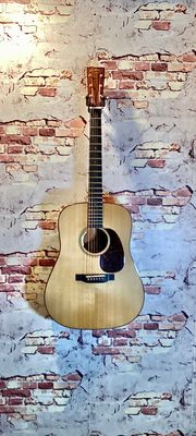 Martin D-18 Modern Deluxe - 2019