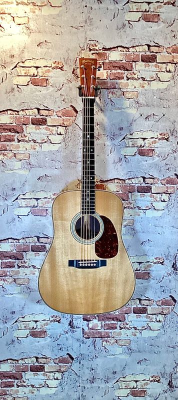 Martin HD-28 MP Madagascar Rosewood 2012