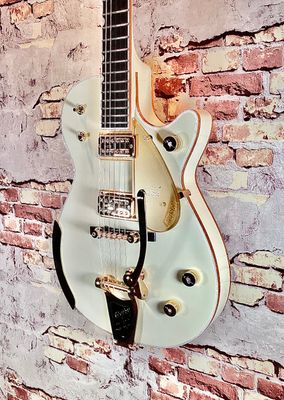 Gretsch G6134T-58 Vintage Select &#39;58 Penguin™ with Bigsby
