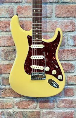Fender 60th Anniversary American Standard Stratocaster Vintage White 2014