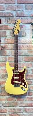 Fender 60th Anniversary American Standard Stratocaster Vintage White 2014
