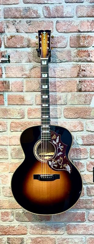 Hudson SJ-200 acoustic - pre-owned