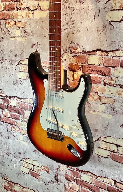 Fender Custom Shop Custom Classic Stratocaster 2001  - 3TS