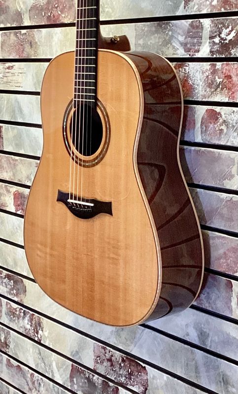 Pellerin Prestige Premium Dreadnaught - 2015