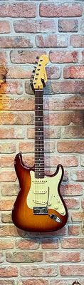 Fender American Deluxe Ash Stratocaster - 2012