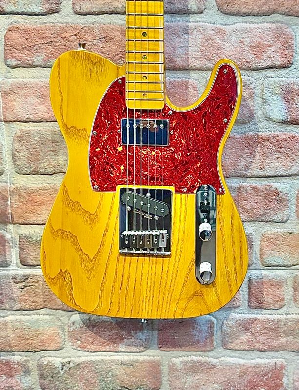 CARRs  Goldie  Ash-T -  2025