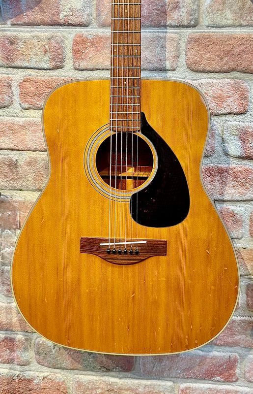 Yamaha FG-180 1970