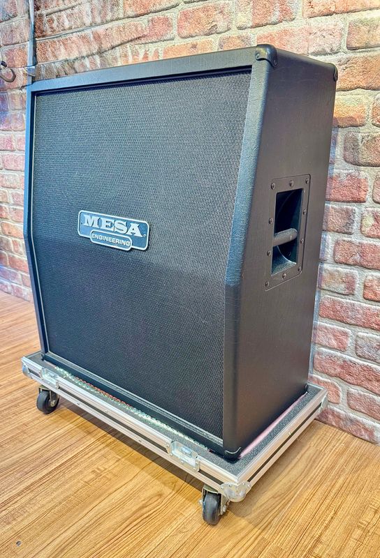 Mesa/Boogie 4×12 4FB Cabinet with StageMaster Road Case