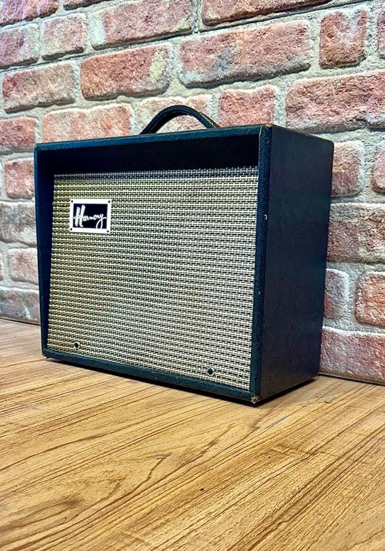 Vintage Harmony H303C Tube  Amp - 1960s