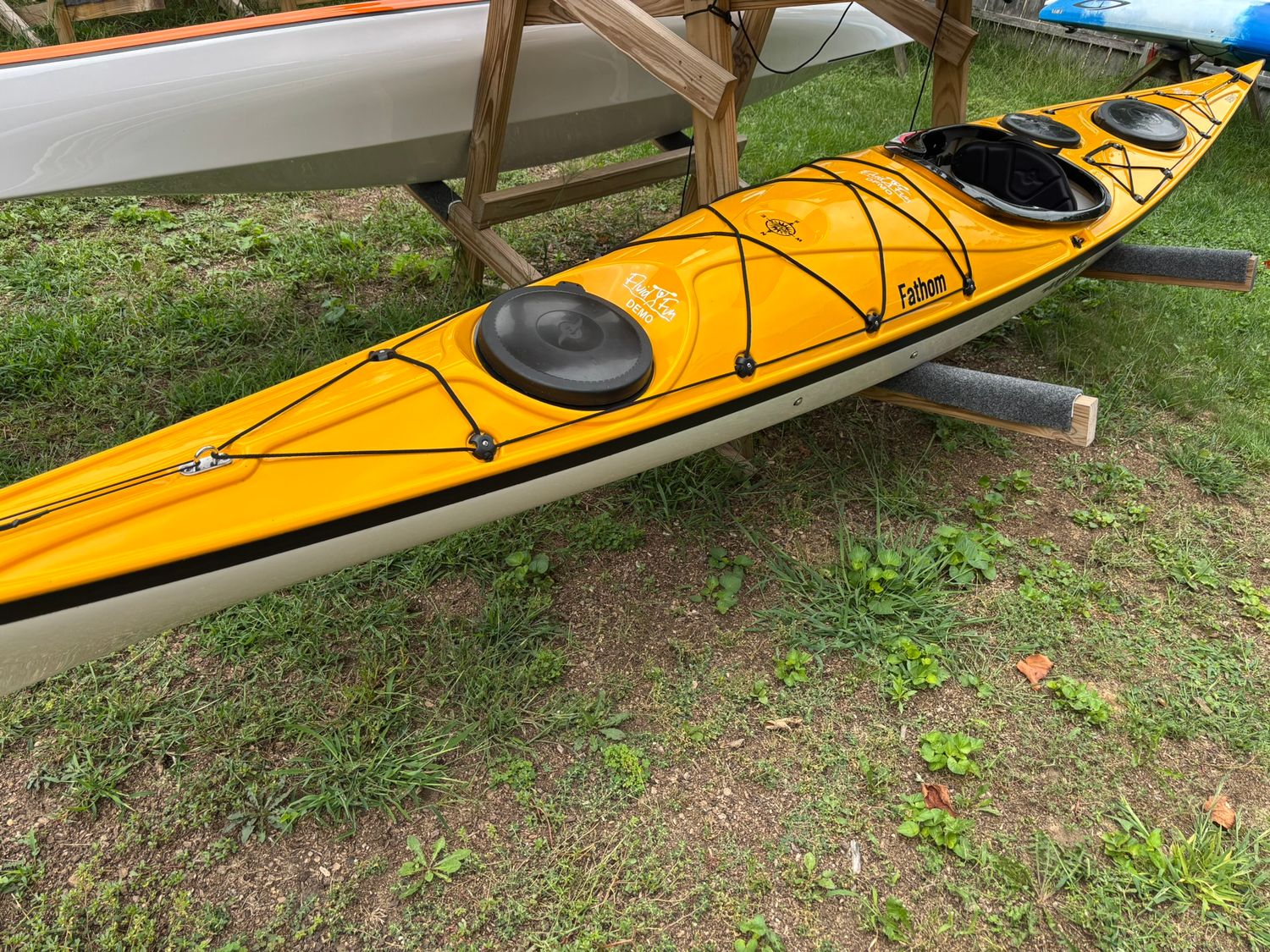 DEMO Fathom, Color: Yellow (D)