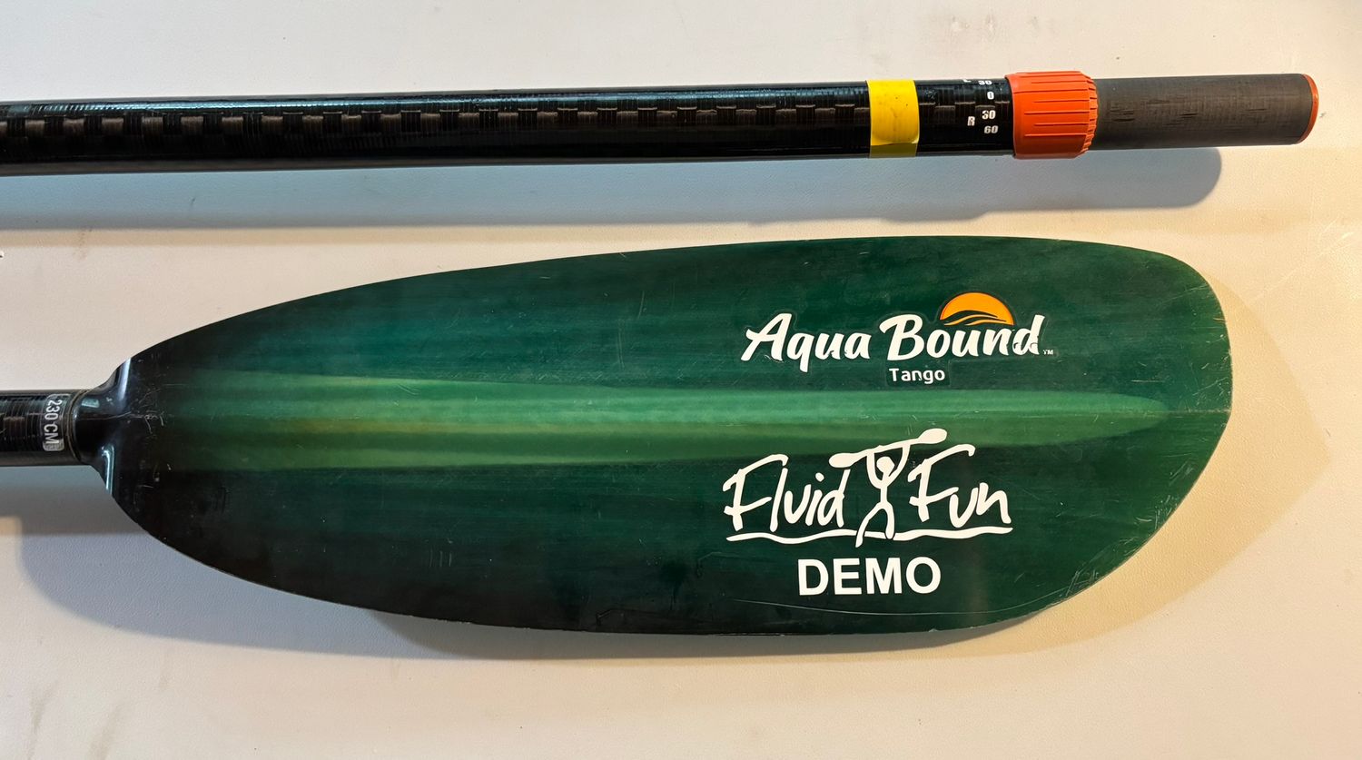 Tango Fiberglass Green Tide  230 cm 2pc Posi-Lok Straight DEMO
