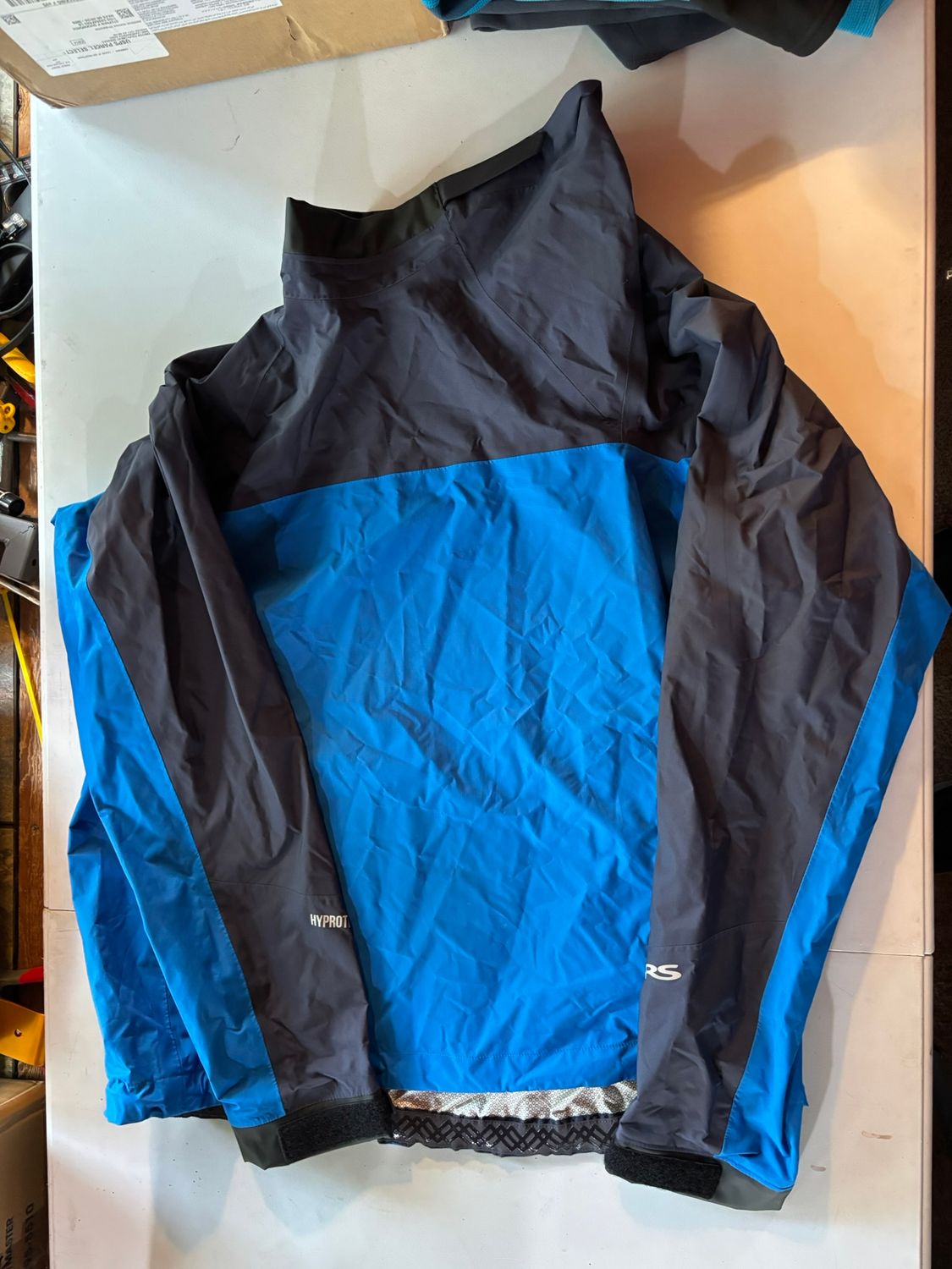 Endurance Splash Jacket Men's Blue L USED