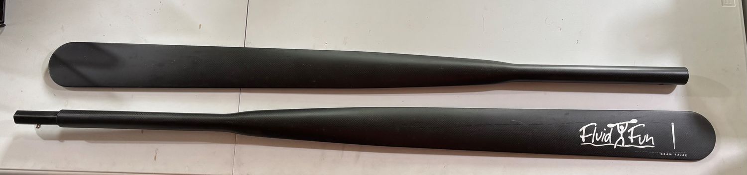Gram 9100D 2pc Soft Shoulder Black 224 cm DEMO
