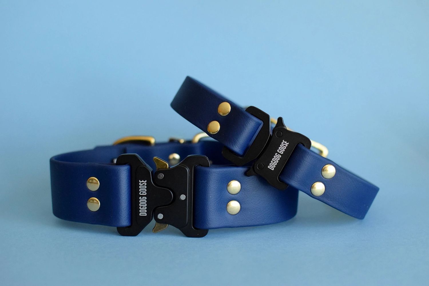 DogDogGoose 1.5" Undomiel - Navy &amp; Brass Medium: 13-17"