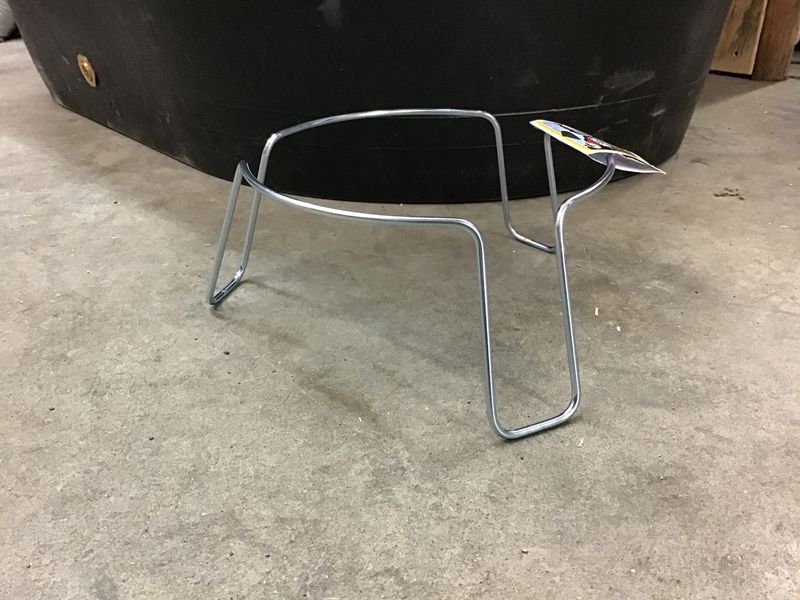 Metal Stand for Deep Base Poultry Waterer