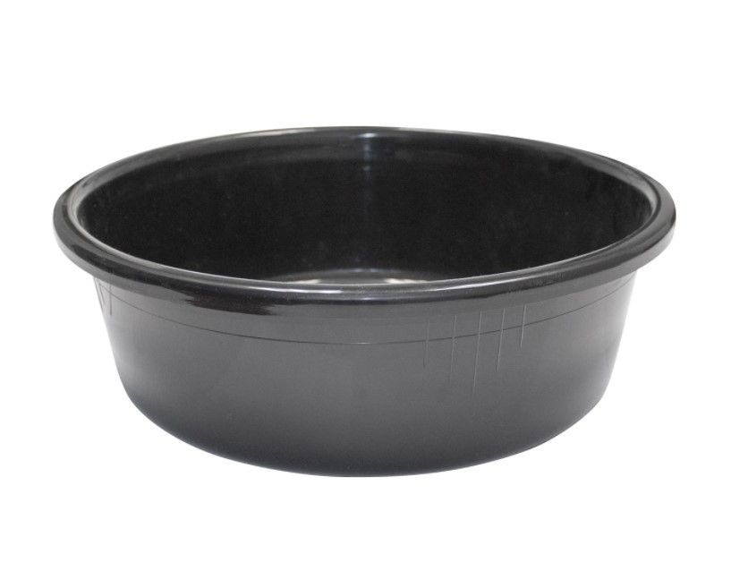 Round Plastic Feed Pan 9 QT Black