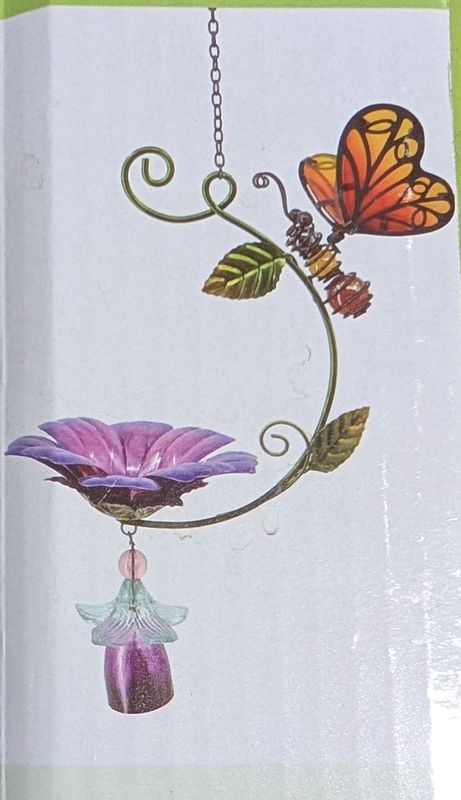 Metal Hanging Ornamental Bird Feeder