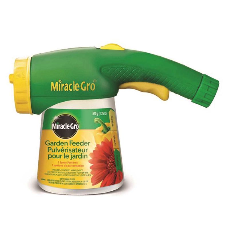 Miracle-Gro Garden Feeder