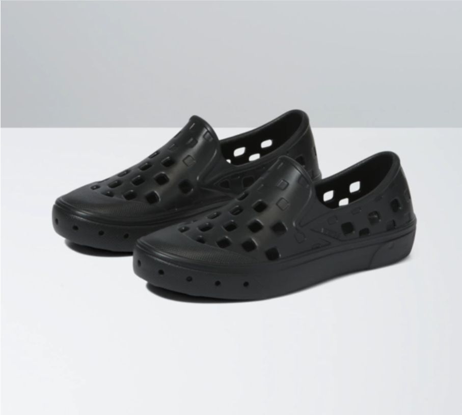 SLIP-ON TRK YTH S22