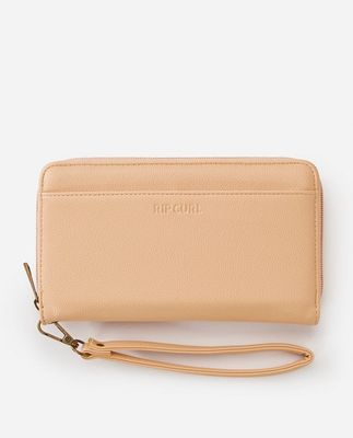 ESSENTIALS OVERSIZED WALLET SM24