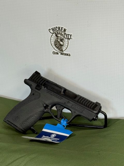 Smith &amp; Wesson 13926 Bodyguard 2.0 Micro Frame 380 ACP 12+1 2.75&quot; Black Armornite Stainless Steel Barrel, Black Armornite Serrated Stainless Steel Slide, Black Polymer Frame, Textured Grip