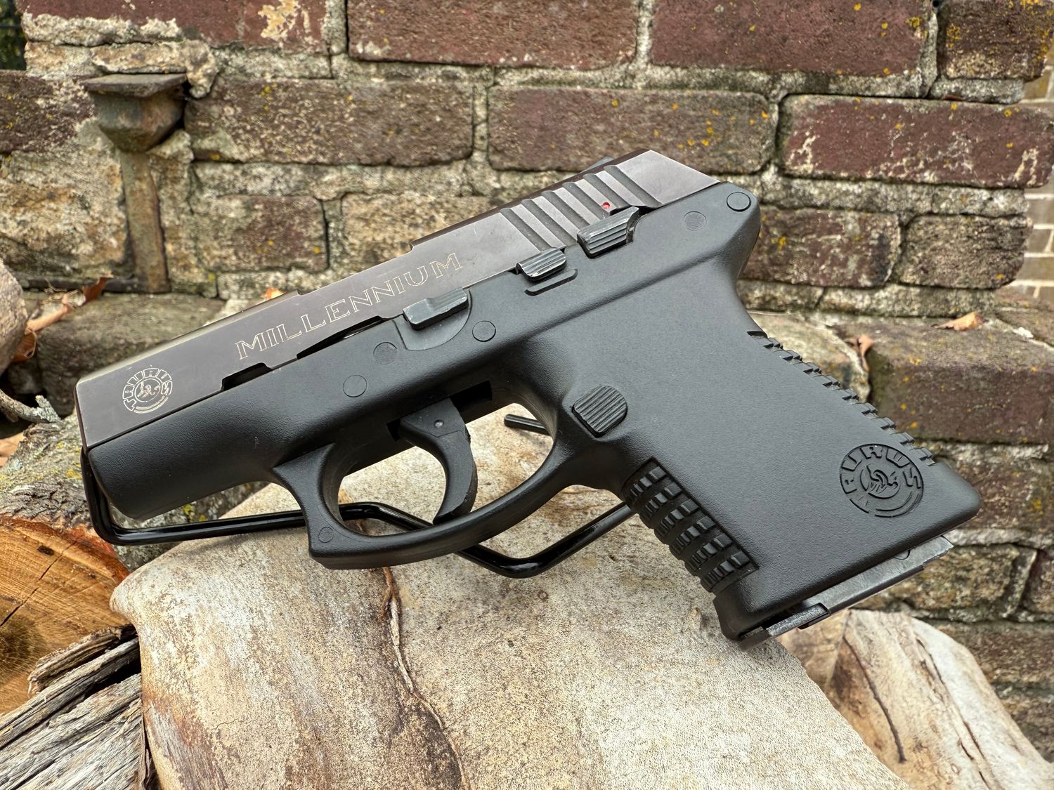 Taurus Millennium PT 111 9mm Pistol ***Pre Owned***