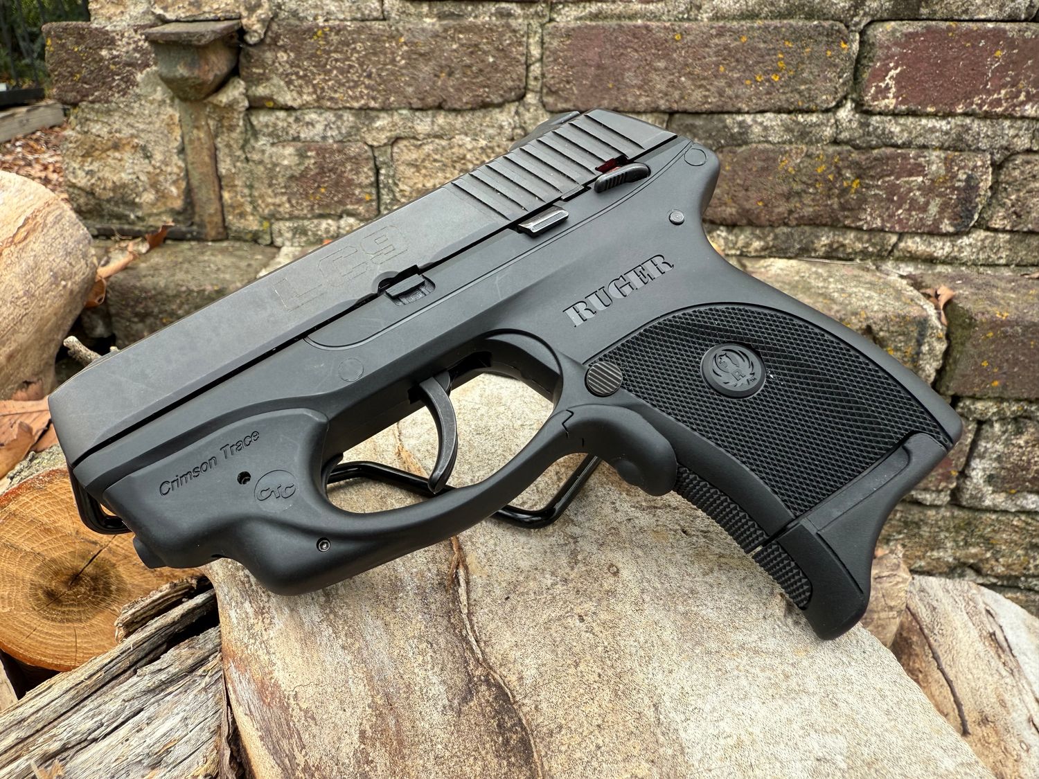 Ruger LC9 9mm W/ Crimson Trace Laser ***Pre owned***