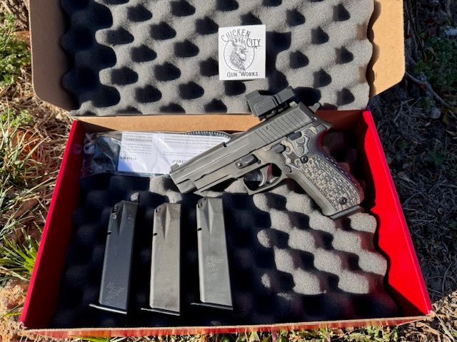 Sig Sauer P226-   Aluminum Frame w/Picatiny &amp; Meprolight Micro RDS - **PREOWNED**