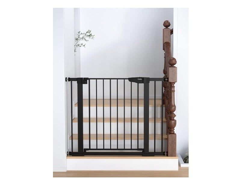 Mom&#39;s Choice Awards Winner-Cumbor 29.7&quot;-40.6&quot; Baby Gate for Stairs, Dog Gate for Doorways, Pressure Mounted Self Closing Pet Gates for Dogs Indoor, Durable Safety Child Gate with Easy Walk Thru Door