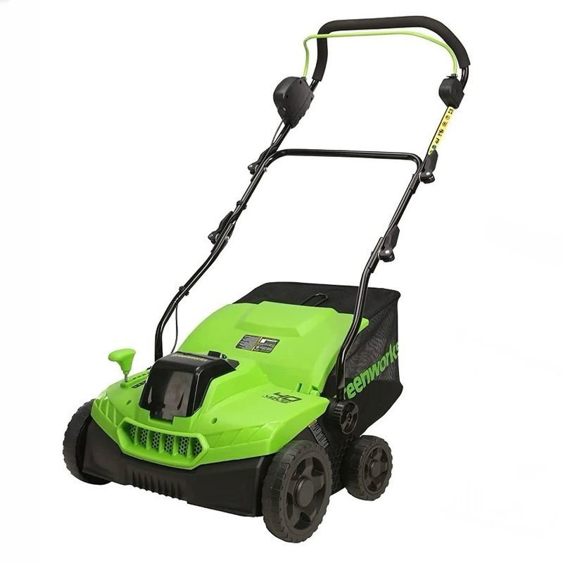 Greenworks 40V Dethatcher, 5Ah Battery and Charger Included