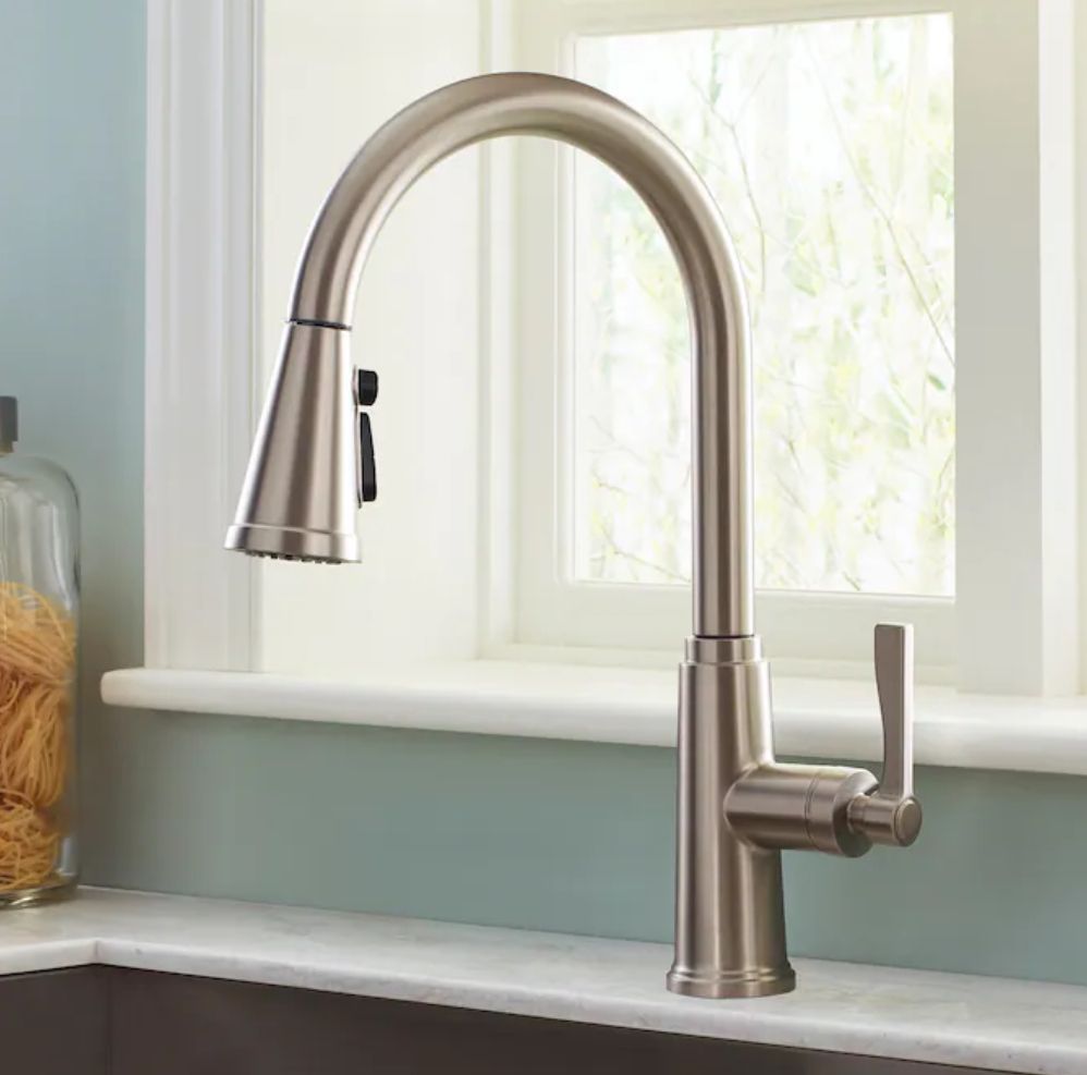 Townley Spot Free Stainless Steel Single Handle Pull-down Kitchen Faucet