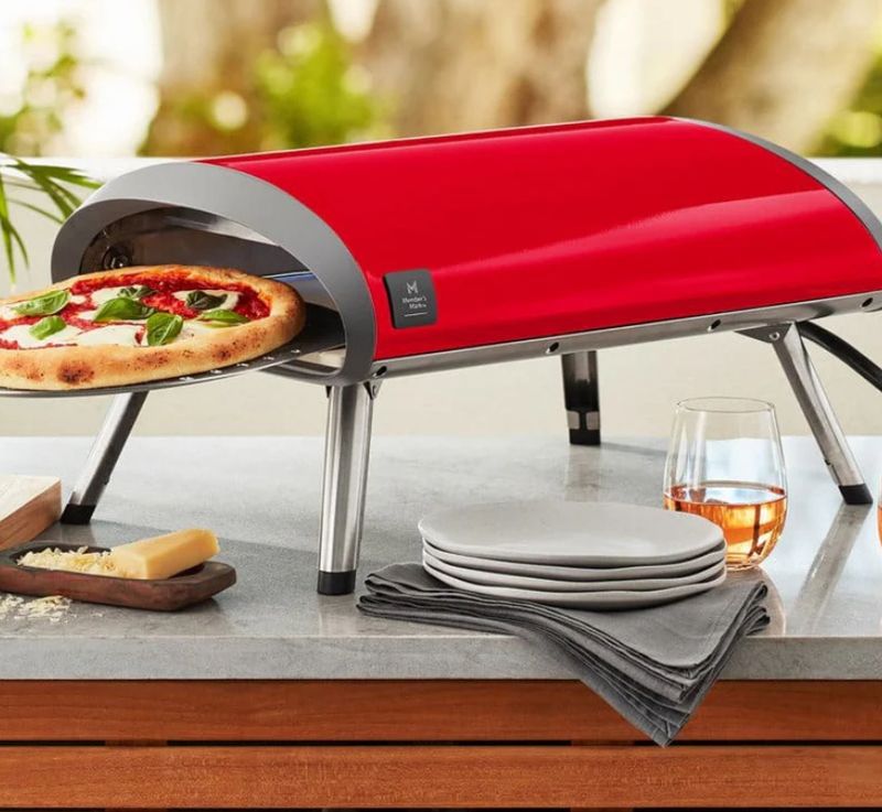 12 PIZZA OVEN RED with cover