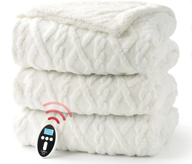 Heated  blanket 84x90 inch - white