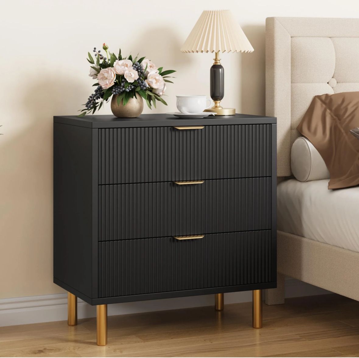 3 drawer dresser ( 30” tall )