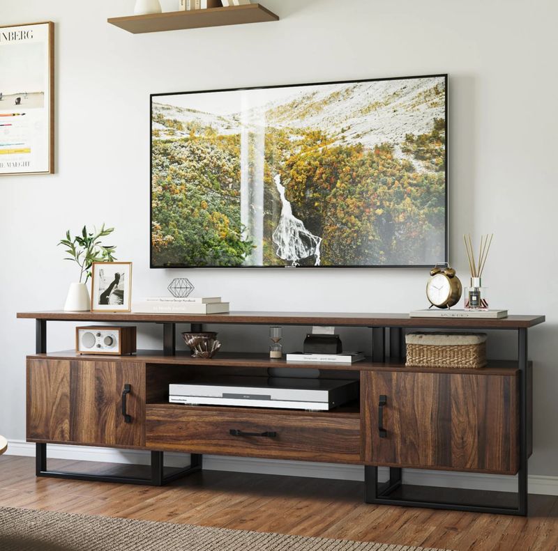 Tv stand for tvs up to 75in