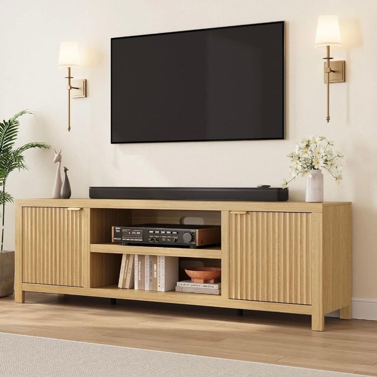 Fluted TV Stand CORNER DAMAGE