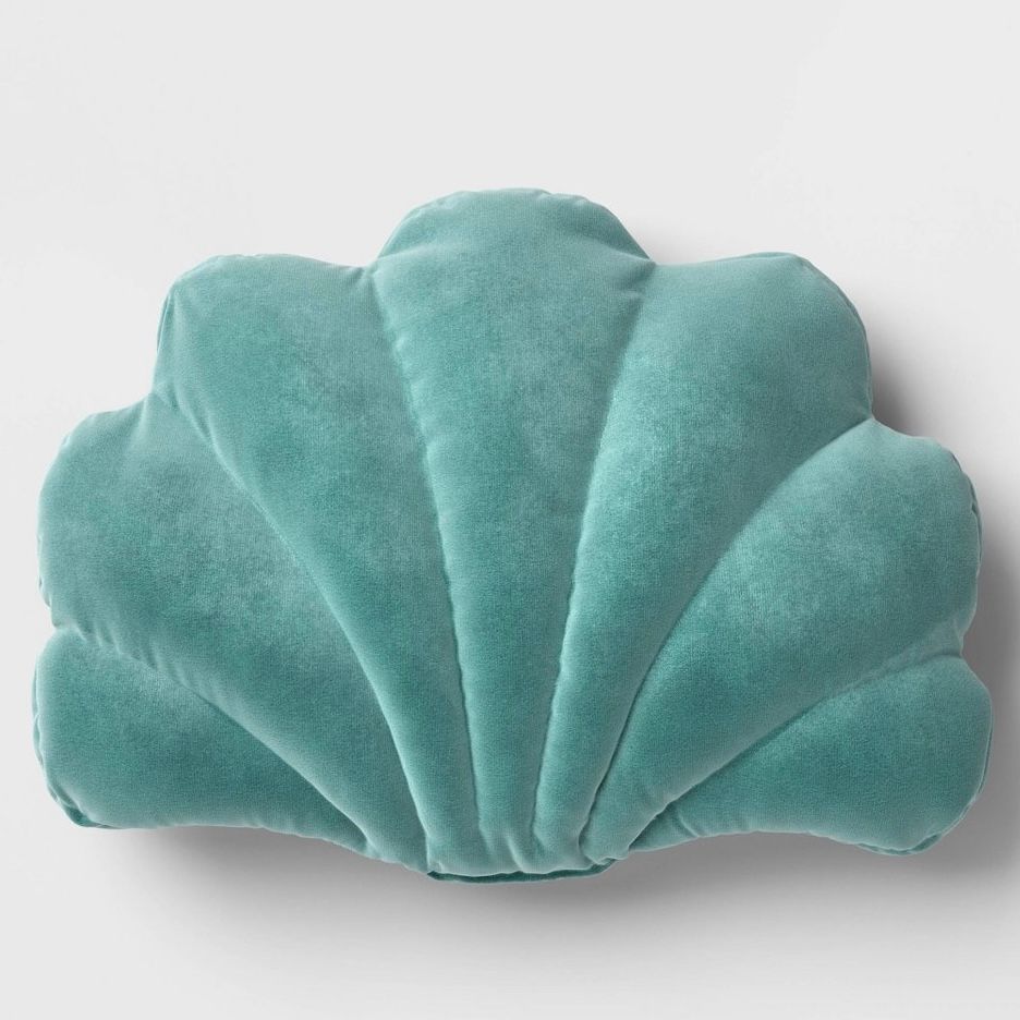 20&quot;x15&quot; Shell Outdoor Plush Pillow Green