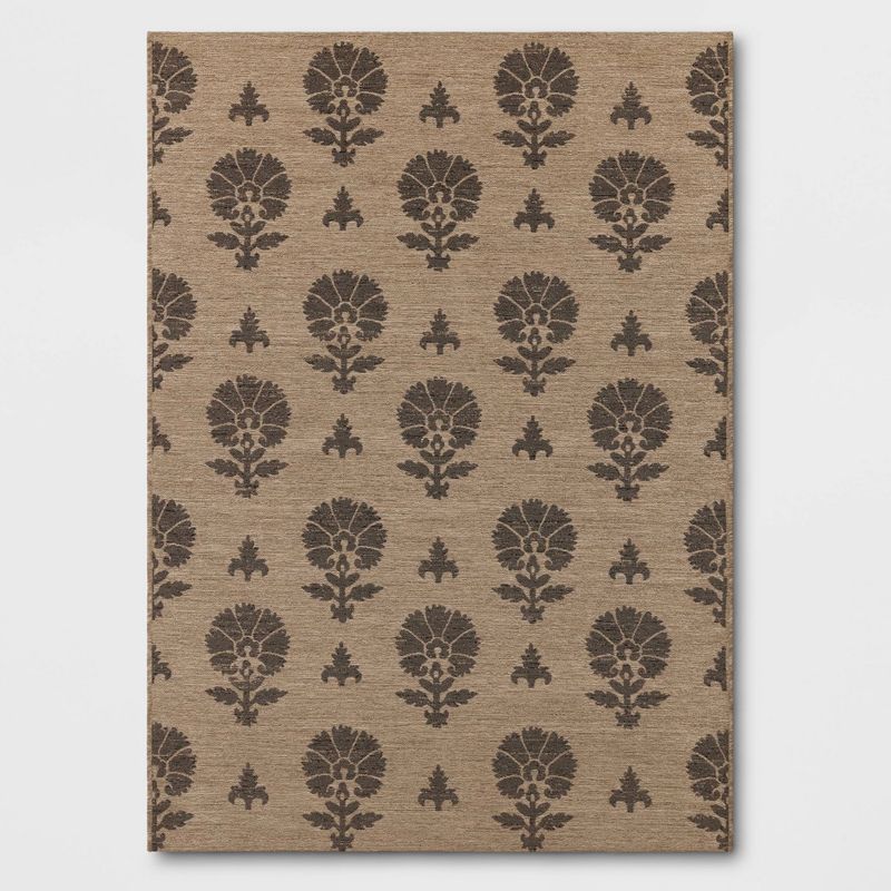 5&#39;x7&#39; Block Print Outdoor Area Rug Tan - Threshold