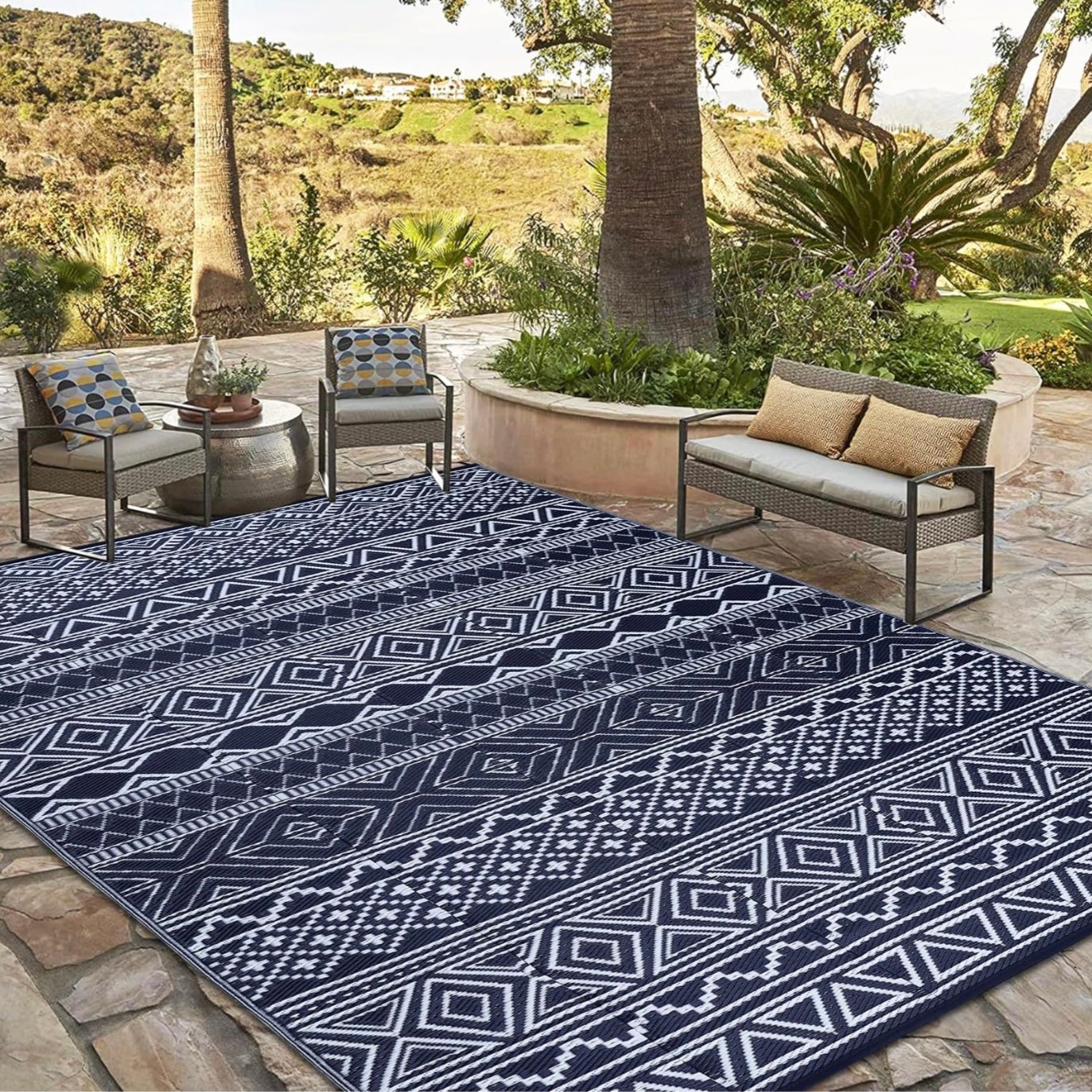 Outdoor Navy Blue &amp; White 9x12 Boho Rug, Waterproof Plastic Straw
