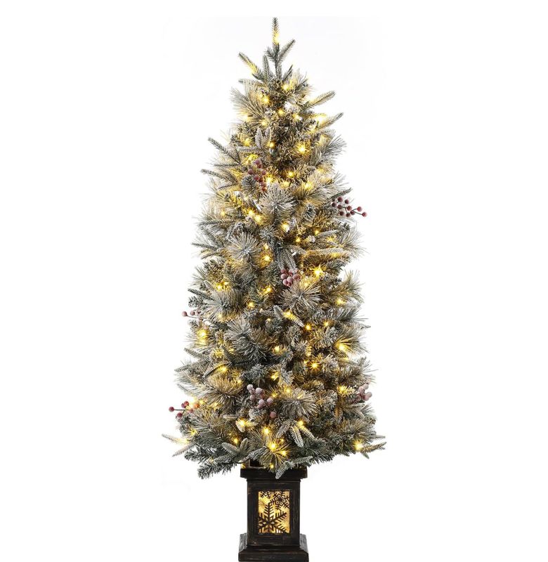 4.5 ft pre lit Christmas tree