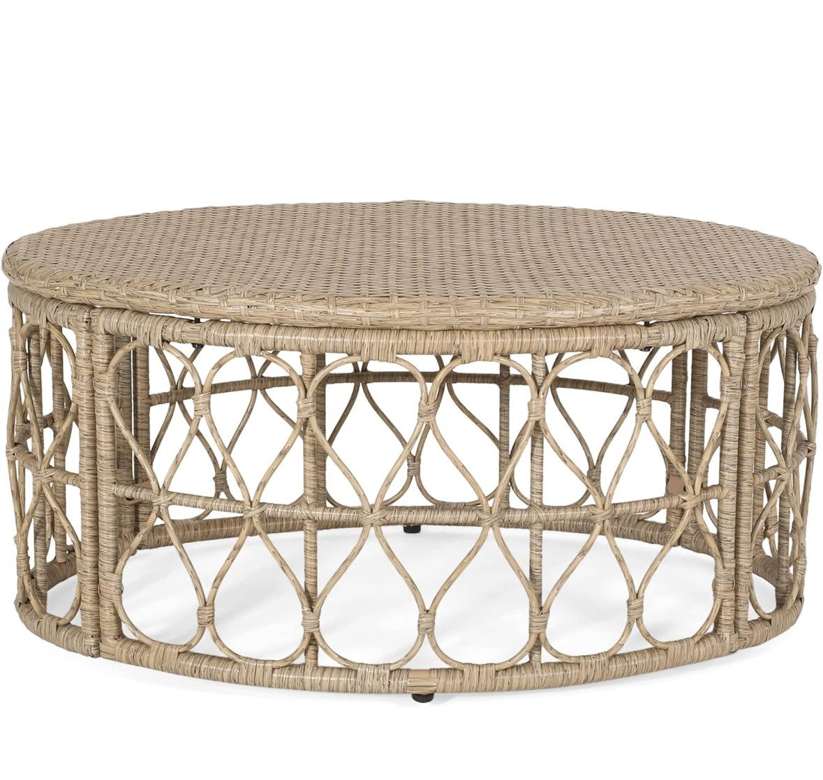 Outdoor coffee table - dmg on underside